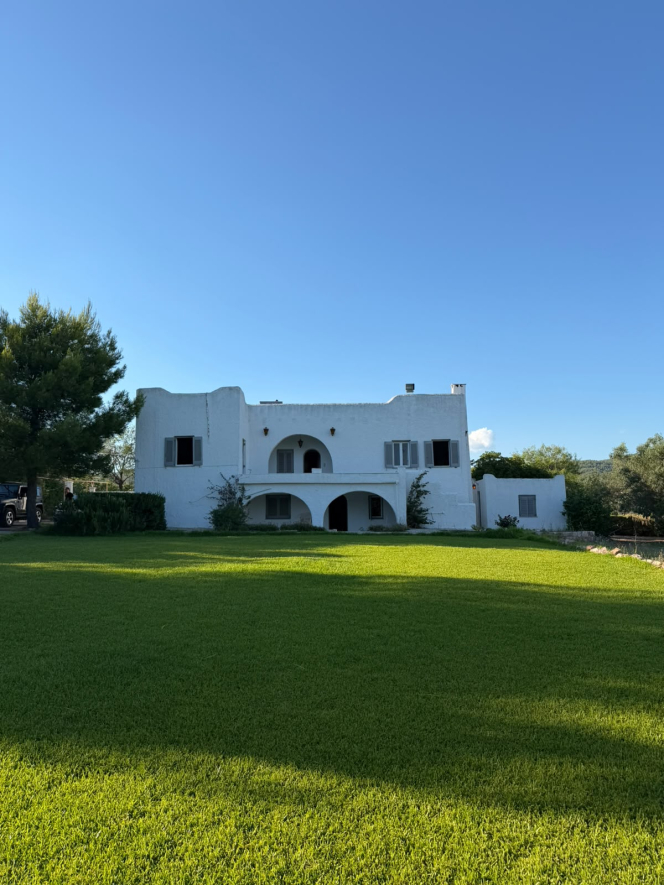 property-img